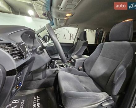 Черный Тойота Ленд Крузер Прадо, объемом двигателя 2.69 л и пробегом 115 тыс. км за 27777 $, фото 23 на Automoto.ua