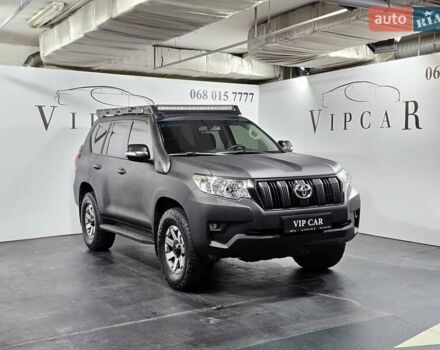 Черный Тойота Ленд Крузер Прадо, объемом двигателя 2.69 л и пробегом 115 тыс. км за 27777 $, фото 1 на Automoto.ua