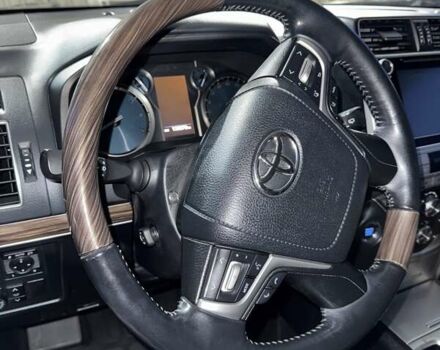 Черный Тойота Ленд Крузер Прадо, объемом двигателя 4 л и пробегом 139 тыс. км за 42000 $, фото 24 на Automoto.ua