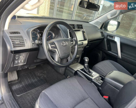 Чорний Тойота Ленд Крузер Прадо, об'ємом двигуна 2.76 л та пробігом 34 тис. км за 41800 $, фото 9 на Automoto.ua