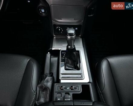 Черный Тойота Ленд Крузер Прадо, объемом двигателя 4 л и пробегом 105 тыс. км за 34750 $, фото 34 на Automoto.ua