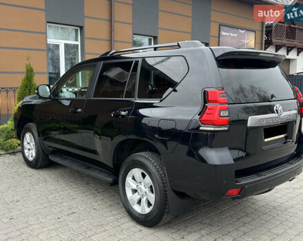 Черный Тойота Ленд Крузер Прадо, объемом двигателя 2.8 л и пробегом 34 тыс. км за 41800 $, фото 3 на Automoto.ua