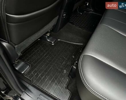 Черный Тойота Ленд Крузер Прадо, объемом двигателя 4 л и пробегом 105 тыс. км за 34750 $, фото 38 на Automoto.ua