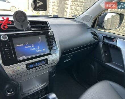 Чорний Тойота Ленд Крузер Прадо, об'ємом двигуна 3.96 л та пробігом 158 тис. км за 37999 $, фото 36 на Automoto.ua