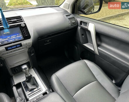 Чорний Тойота Ленд Крузер Прадо, об'ємом двигуна 3.96 л та пробігом 101 тис. км за 37500 $, фото 25 на Automoto.ua
