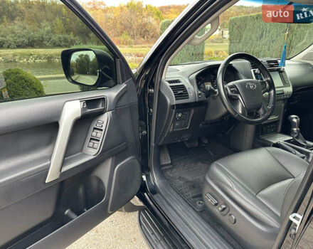 Чорний Тойота Ленд Крузер Прадо, об'ємом двигуна 3.96 л та пробігом 101 тис. км за 37500 $, фото 13 на Automoto.ua