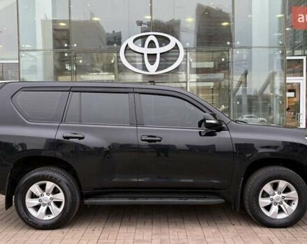 Чорний Тойота Ленд Крузер Прадо, об'ємом двигуна 2.76 л та пробігом 175 тис. км за 37470 $, фото 15 на Automoto.ua