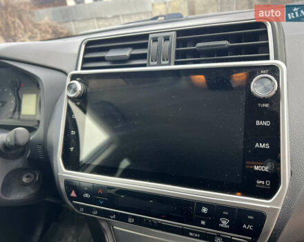 Черный Тойота Ленд Крузер Прадо, объемом двигателя 2.69 л и пробегом 83 тыс. км за 30000 $, фото 14 на Automoto.ua