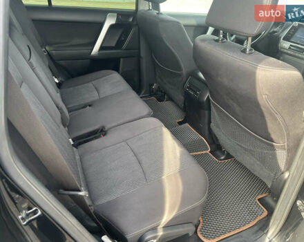 Черный Тойота Ленд Крузер Прадо, объемом двигателя 2.8 л и пробегом 107 тыс. км за 37500 $, фото 19 на Automoto.ua