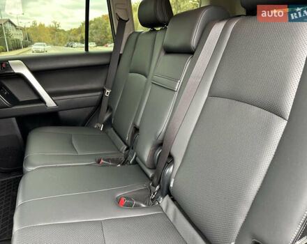 Чорний Тойота Ленд Крузер Прадо, об'ємом двигуна 3.96 л та пробігом 101 тис. км за 37500 $, фото 29 на Automoto.ua