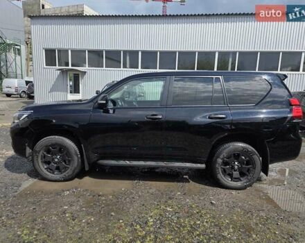 Черный Тойота Ленд Крузер Прадо, объемом двигателя 2.69 л и пробегом 90 тыс. км за 30000 $, фото 6 на Automoto.ua