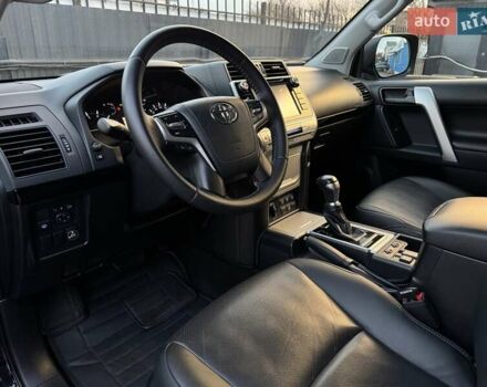 Черный Тойота Ленд Крузер Прадо, объемом двигателя 3.96 л и пробегом 149 тыс. км за 41500 $, фото 8 на Automoto.ua