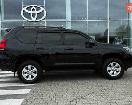 Чорний Тойота Ленд Крузер Прадо, об'ємом двигуна 2.76 л та пробігом 168 тис. км за 38400 $, фото 16 на Automoto.ua