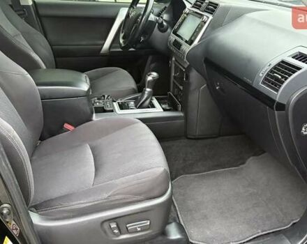 Чорний Тойота Ленд Крузер Прадо, об'ємом двигуна 2.76 л та пробігом 175 тис. км за 37470 $, фото 5 на Automoto.ua
