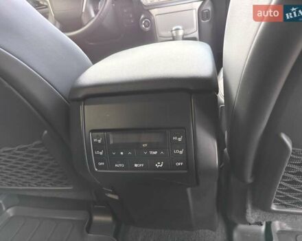 Черный Тойота Ленд Крузер Прадо, объемом двигателя 2.76 л и пробегом 163 тыс. км за 37500 $, фото 29 на Automoto.ua