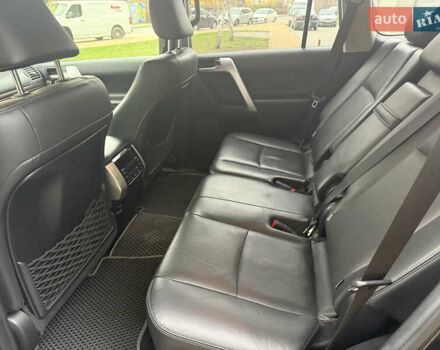 Чорний Тойота Ленд Крузер Прадо, об'ємом двигуна 4 л та пробігом 156 тис. км за 36900 $, фото 14 на Automoto.ua