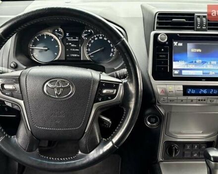 Чорний Тойота Ленд Крузер Прадо, об'ємом двигуна 2.76 л та пробігом 175 тис. км за 37470 $, фото 8 на Automoto.ua