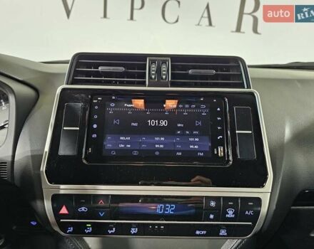 Черный Тойота Ленд Крузер Прадо, объемом двигателя 2.69 л и пробегом 115 тыс. км за 27777 $, фото 28 на Automoto.ua