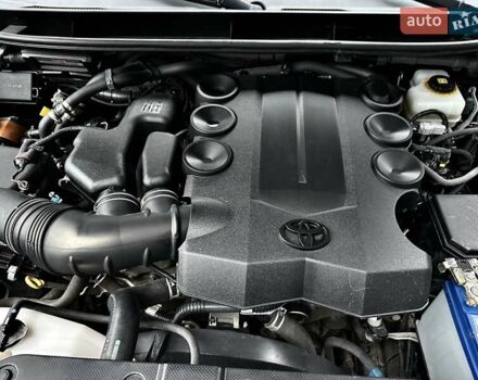 Черный Тойота Ленд Крузер Прадо, объемом двигателя 4 л и пробегом 105 тыс. км за 34750 $, фото 69 на Automoto.ua