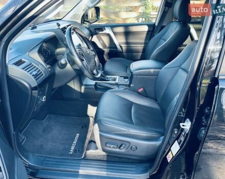 Чорний Тойота Ленд Крузер Прадо, об'ємом двигуна 3.96 л та пробігом 39 тис. км за 43000 $, фото 15 на Automoto.ua