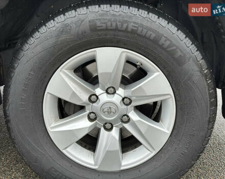 Черный Тойота Ленд Крузер Прадо, объемом двигателя 2.76 л и пробегом 144 тыс. км за 37300 $, фото 19 на Automoto.ua