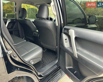 Чорний Тойота Ленд Крузер Прадо, об'ємом двигуна 3.96 л та пробігом 101 тис. км за 37500 $, фото 24 на Automoto.ua