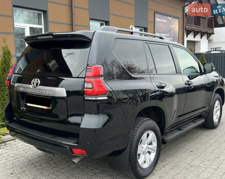 Черный Тойота Ленд Крузер Прадо, объемом двигателя 2.8 л и пробегом 34 тыс. км за 41800 $, фото 5 на Automoto.ua
