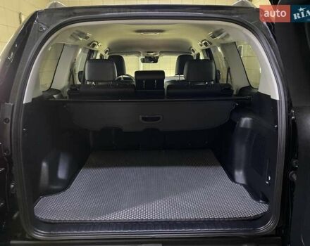 Чорний Тойота Ленд Крузер Прадо, об'ємом двигуна 2.8 л та пробігом 85 тис. км за 44500 $, фото 46 на Automoto.ua