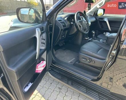 Чорний Тойота Ленд Крузер Прадо, об'ємом двигуна 3.96 л та пробігом 158 тис. км за 37999 $, фото 26 на Automoto.ua