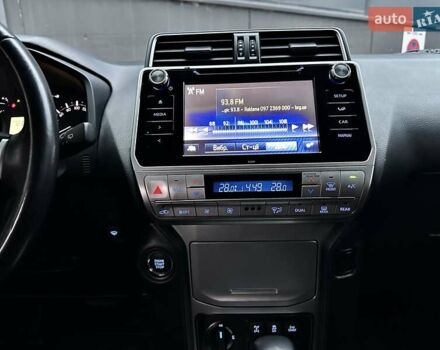 Черный Тойота Ленд Крузер Прадо, объемом двигателя 4 л и пробегом 105 тыс. км за 34750 $, фото 35 на Automoto.ua