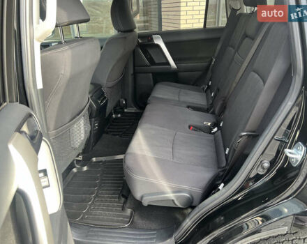 Чорний Тойота Ленд Крузер Прадо, об'ємом двигуна 2.76 л та пробігом 34 тис. км за 41800 $, фото 10 на Automoto.ua