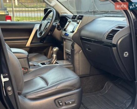 Черный Тойота Ленд Крузер Прадо, объемом двигателя 3.96 л и пробегом 149 тыс. км за 41500 $, фото 18 на Automoto.ua