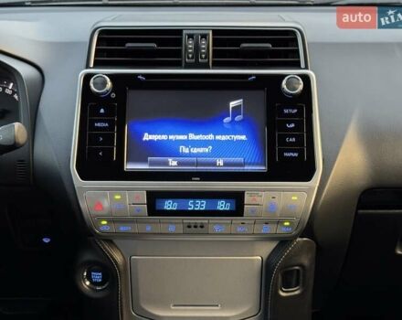 Черный Тойота Ленд Крузер Прадо, объемом двигателя 3.96 л и пробегом 149 тыс. км за 41500 $, фото 13 на Automoto.ua