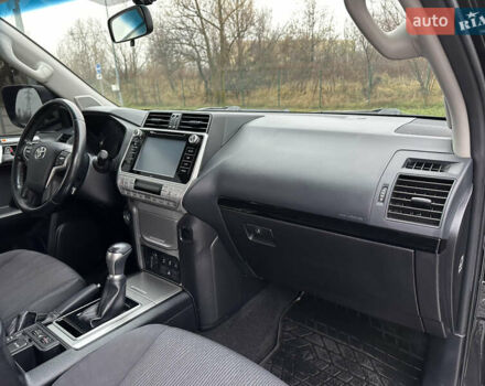 Черный Тойота Ленд Крузер Прадо, объемом двигателя 2.76 л и пробегом 144 тыс. км за 37300 $, фото 31 на Automoto.ua