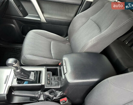 Черный Тойота Ленд Крузер Прадо, объемом двигателя 2.76 л и пробегом 144 тыс. км за 37300 $, фото 27 на Automoto.ua