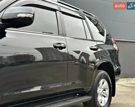 Черный Тойота Ленд Крузер Прадо, объемом двигателя 4 л и пробегом 105 тыс. км за 34750 $, фото 9 на Automoto.ua