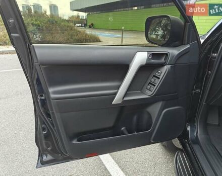 Черный Тойота Ленд Крузер Прадо, объемом двигателя 2.76 л и пробегом 163 тыс. км за 37500 $, фото 22 на Automoto.ua