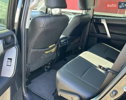 Чорний Тойота Ленд Крузер Прадо, об'ємом двигуна 3.96 л та пробігом 158 тис. км за 37999 $, фото 13 на Automoto.ua