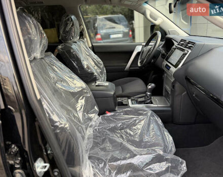 Черный Тойота Ленд Крузер Прадо, объемом двигателя 2.76 л и пробегом 2 тыс. км за 49900 $, фото 33 на Automoto.ua