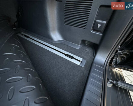 Черный Тойота Ленд Крузер Прадо, объемом двигателя 2.76 л и пробегом 92 тыс. км за 49000 $, фото 24 на Automoto.ua