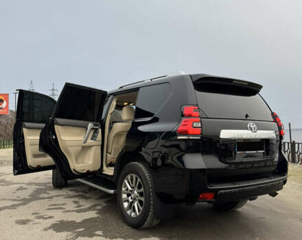 Чорний Тойота Ленд Крузер Прадо, об'ємом двигуна 3.96 л та пробігом 105 тис. км за 51900 $, фото 10 на Automoto.ua