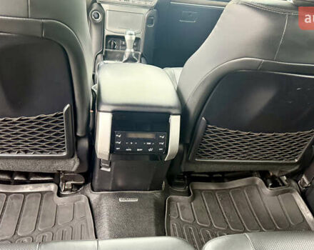 Тойота Ленд Крузер Прадо 2020 в Пирятине на Automoto.ua Черный Тойота Ленд Крузер Прадо, объемом двигателя 2.76 л и пробегом 200 тыс. км за 42000 $, фото 15 на Automoto.ua
