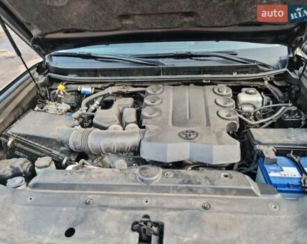 Черный Тойота Ленд Крузер Прадо, объемом двигателя 3.96 л и пробегом 93 тыс. км за 35900 $, фото 10 на Automoto.ua