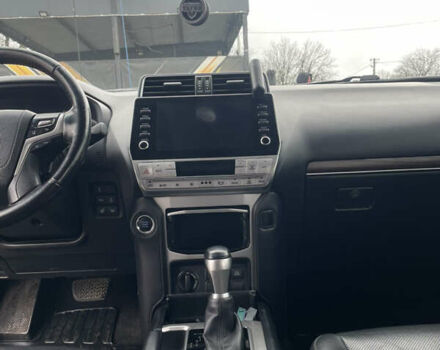 Черный Тойота Ленд Крузер Прадо, объемом двигателя 2.76 л и пробегом 220 тыс. км за 44000 $, фото 13 на Automoto.ua