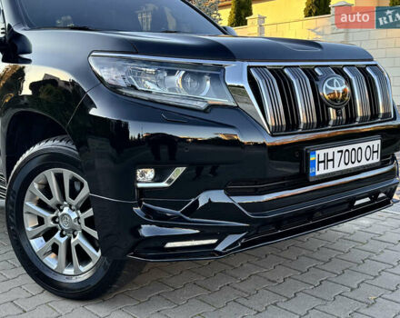 Тойота Ленд Крузер Прадо 2020 в Одессе на Automoto.ua Черный Тойота Ленд Крузер Прадо, объемом двигателя 3.96 л и пробегом 34 тыс. км за 48900 $, фото 4 на Automoto.ua