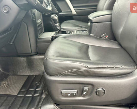 Тойота Ленд Крузер Прадо 2020 в Пирятине на Automoto.ua Черный Тойота Ленд Крузер Прадо, объемом двигателя 2.76 л и пробегом 200 тыс. км за 42000 $, фото 24 на Automoto.ua