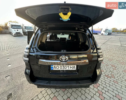 Черный Тойота Ленд Крузер Прадо, объемом двигателя 2.76 л и пробегом 92 тыс. км за 49000 $, фото 26 на Automoto.ua