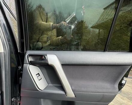 Черный Тойота Ленд Крузер Прадо, объемом двигателя 2.76 л и пробегом 93 тыс. км за 45000 $, фото 13 на Automoto.ua