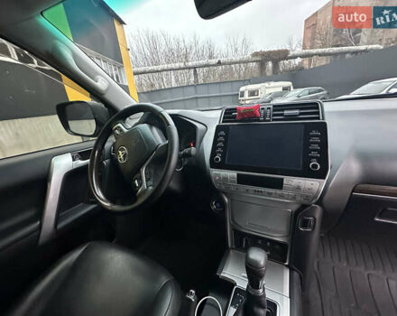 Чорний Тойота Ленд Крузер Прадо, об'ємом двигуна 3.96 л та пробігом 90 тис. км за 45000 $, фото 35 на Automoto.ua