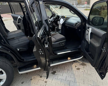 Черный Тойота Ленд Крузер Прадо, объемом двигателя 3.96 л и пробегом 153 тыс. км за 40500 $, фото 16 на Automoto.ua